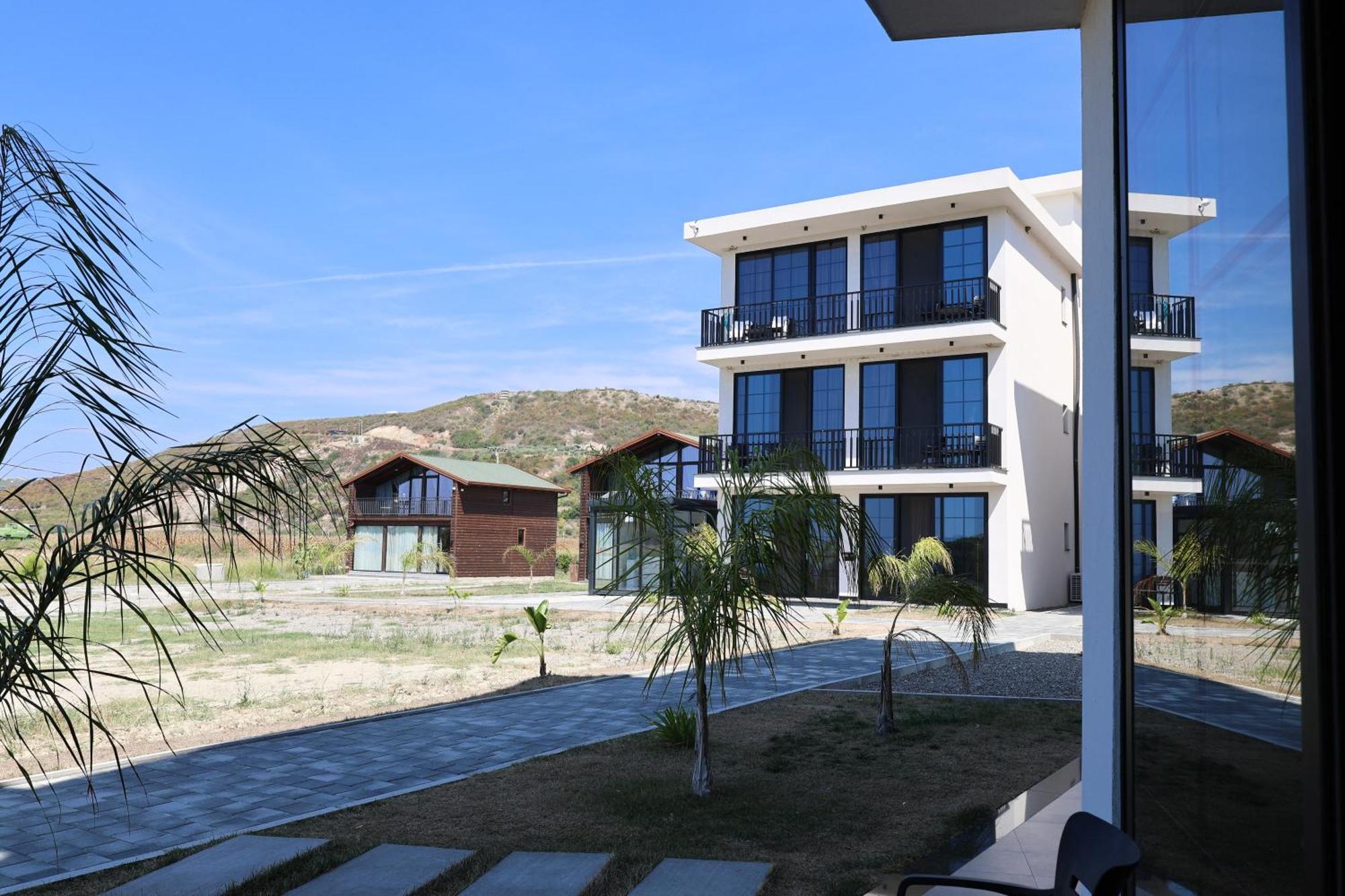 Posh Villa 2 Kavaje Exterior photo